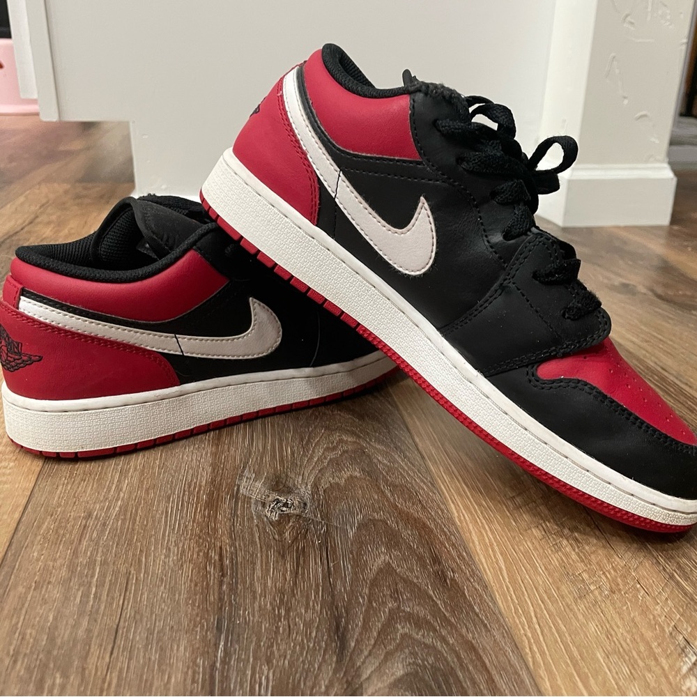 Jordan Kids Red and Black Sneakers